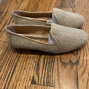 MeToo size 6 shoes. New!